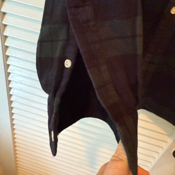 GAP Men’s Navy & Green Plaid Flannel Shirt in Size XXXL - Picture 2 of 5